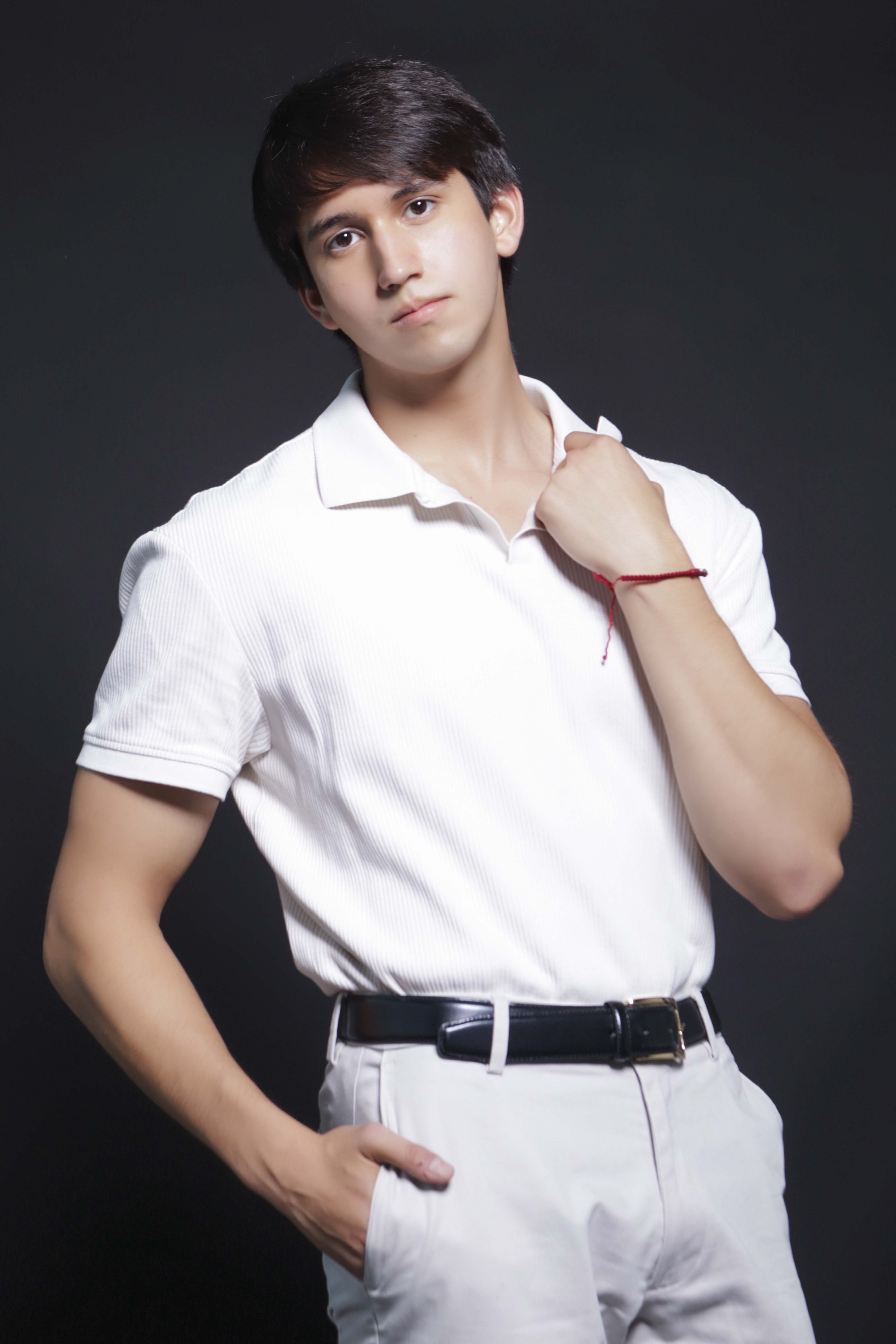 Derek Boyd - Fitness & Commercial Model Portfolio Portrait